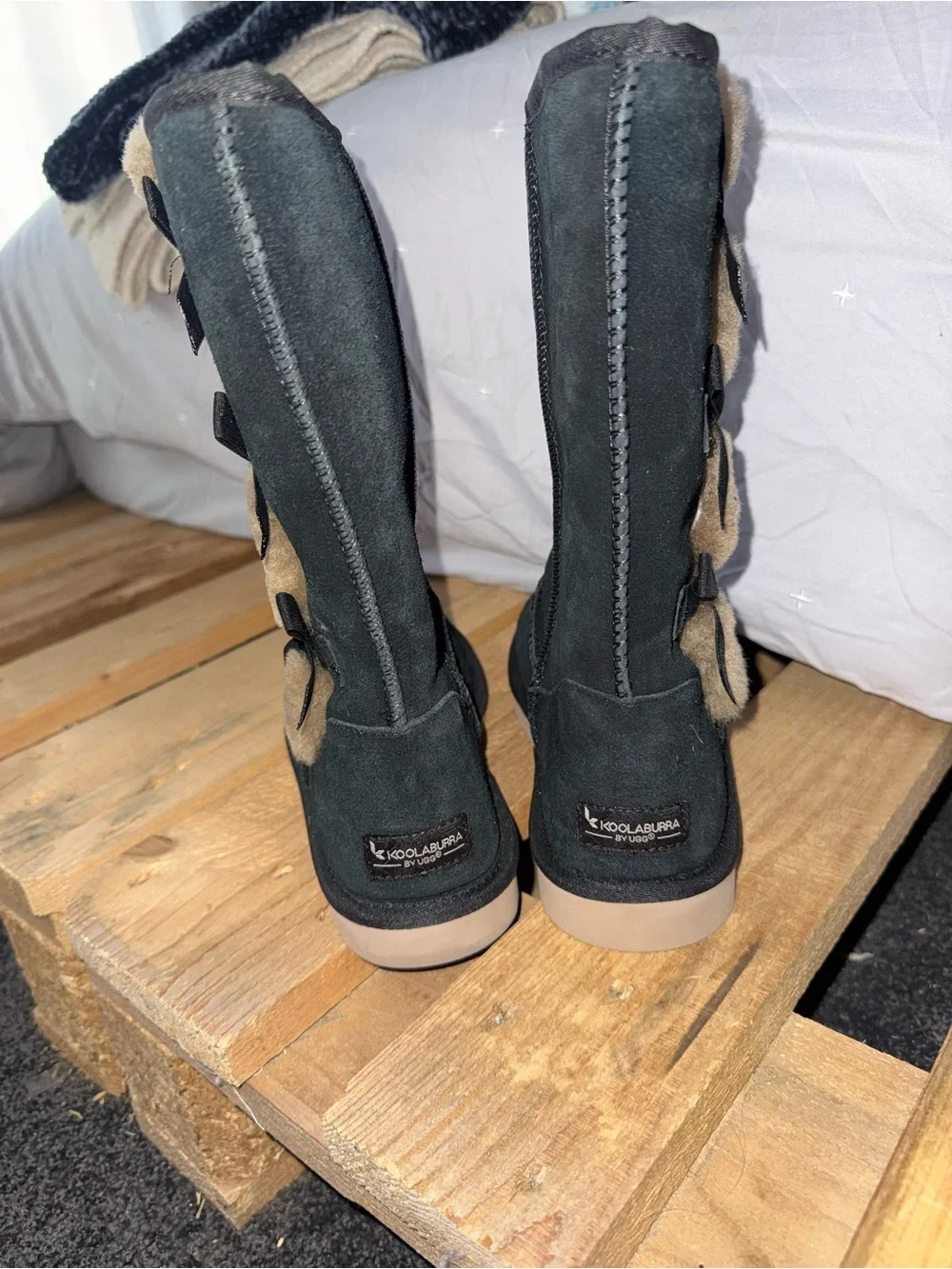 Koolaburra Black Suede Mid-Calf Boots with Tan Fur Trim and Back Bows